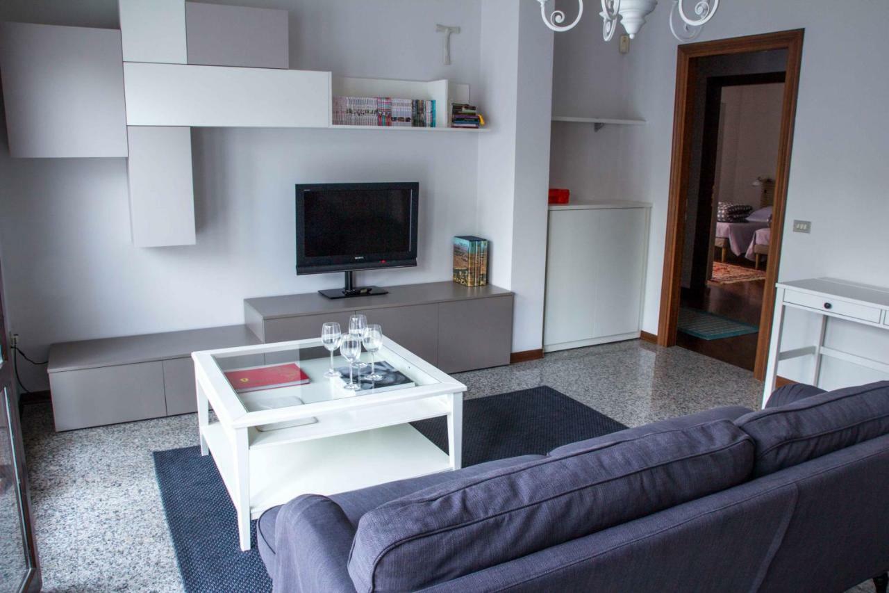 Il Covo Di Gio' Apartament Modena Luaran gambar