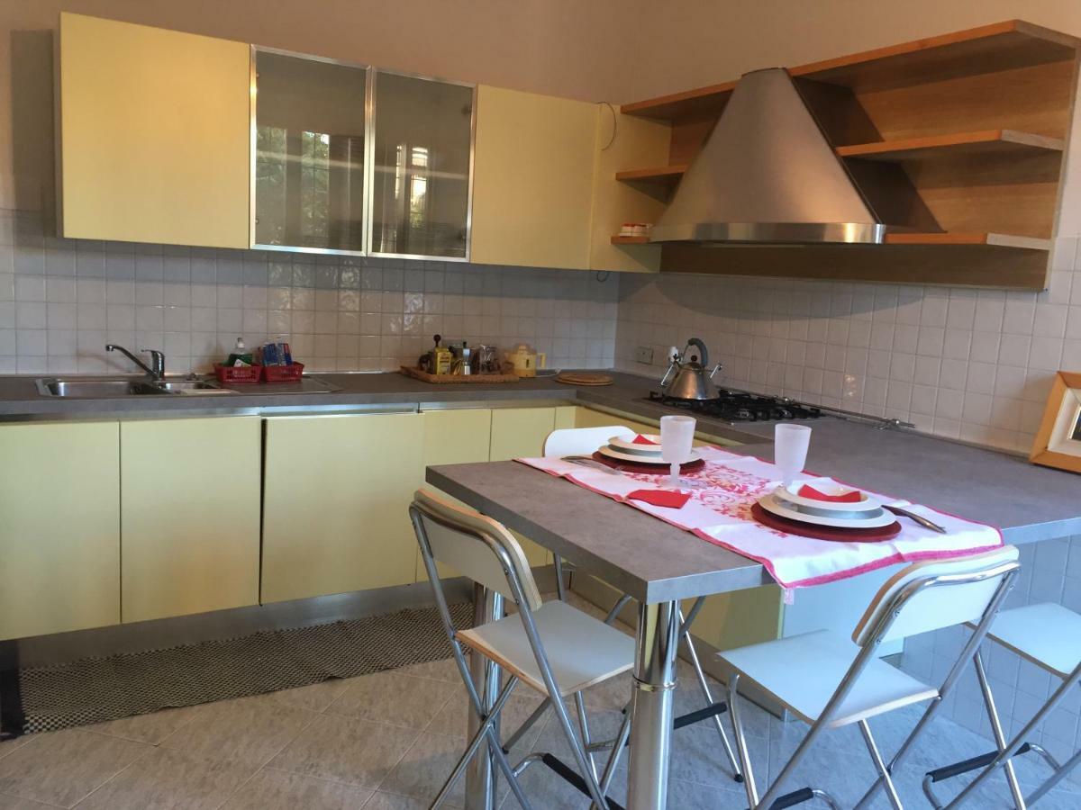 Il Covo Di Gio' Apartament Modena Luaran gambar